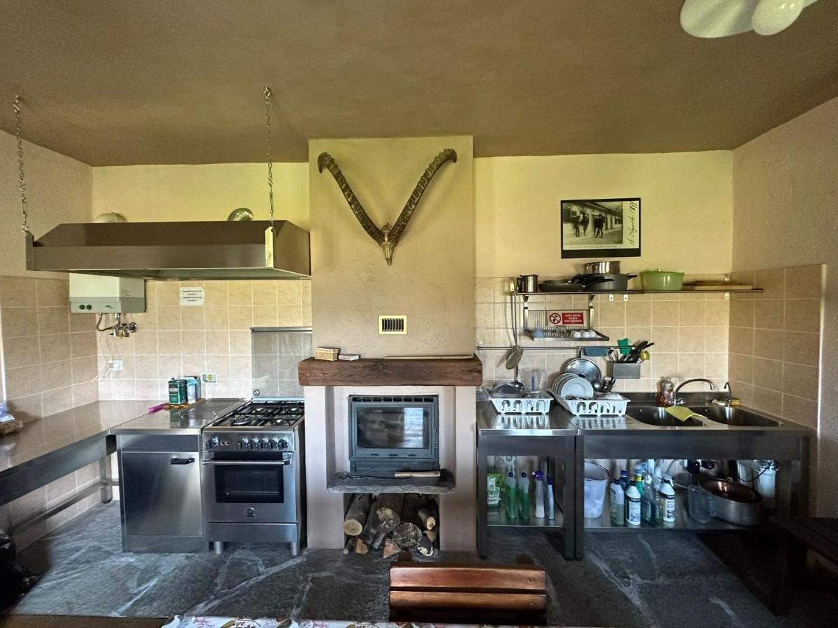 فيلا Rifugio Casa Di Caccia Noasca المظهر الخارجي الصورة