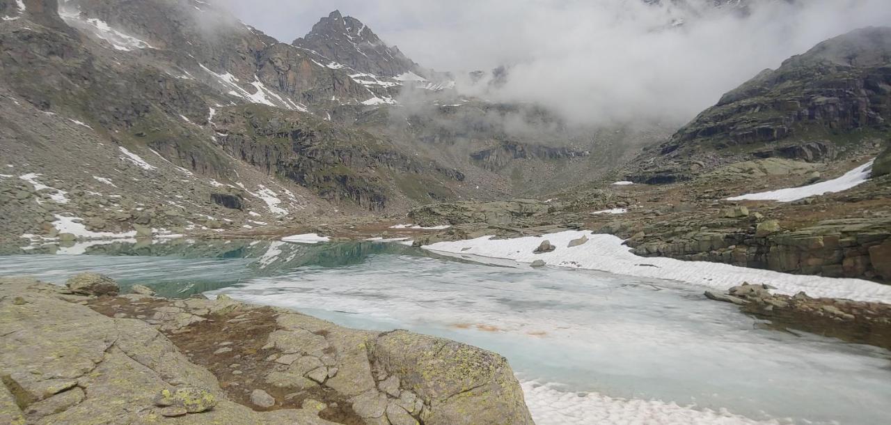 فيلا Rifugio Casa Di Caccia Noasca المظهر الخارجي الصورة