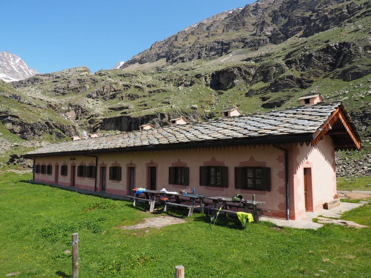 فيلا Rifugio Casa Di Caccia Noasca المظهر الخارجي الصورة