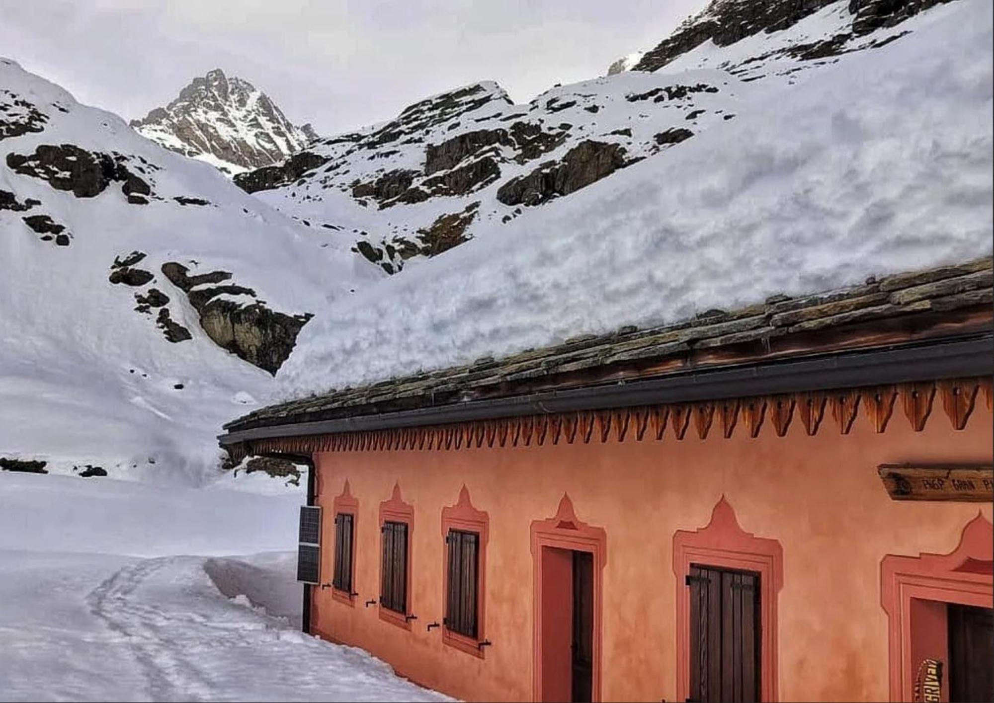 فيلا Rifugio Casa Di Caccia Noasca المظهر الخارجي الصورة